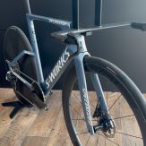 #SWorksShivTT #TimeTrialMachine #AeroIsEverything #SpecializedSWorks #TTBike #SpeedUnlocked #TriathlonLife #CyclingReels #BikePorn #RideSpecialized