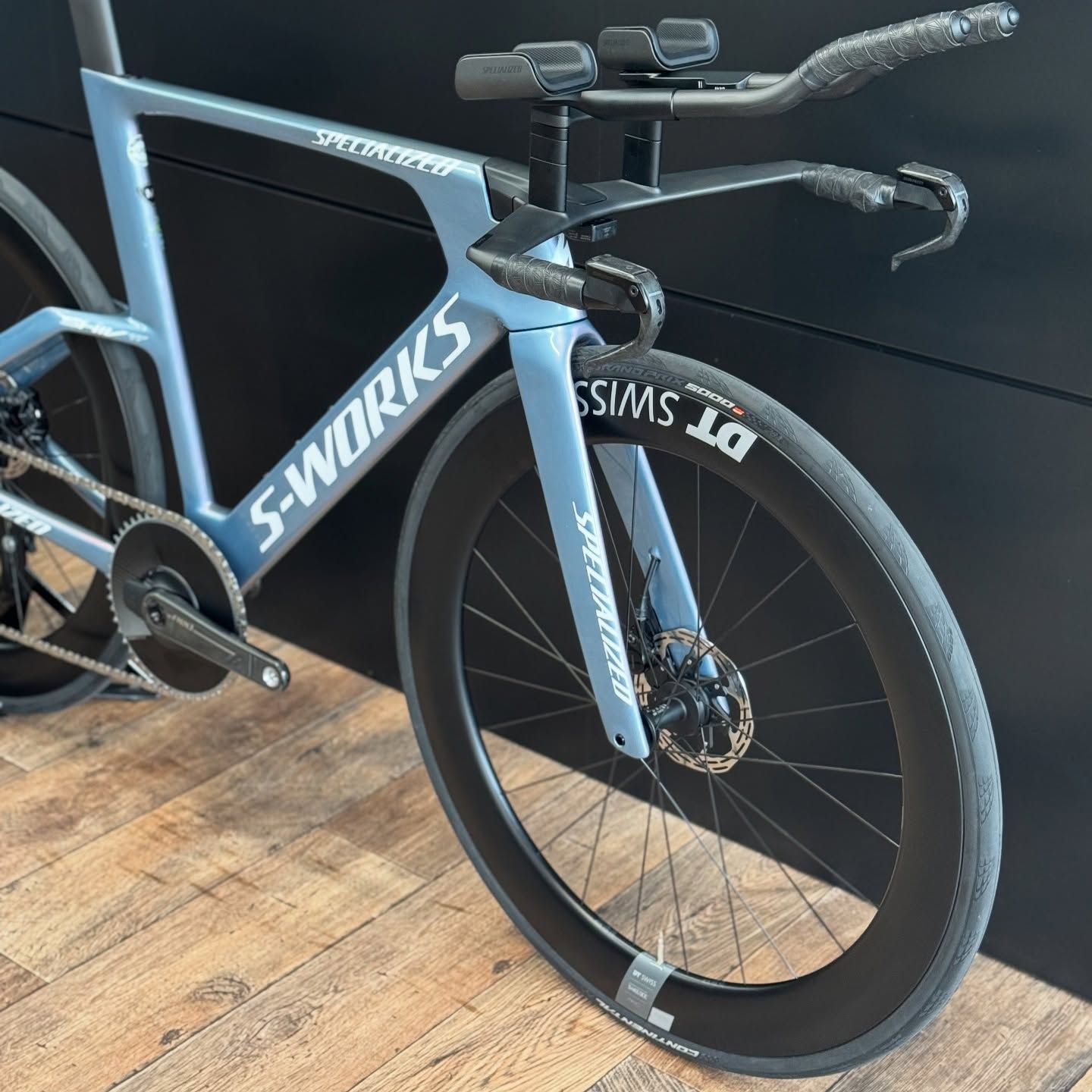 S-Works Shiv TT Custom ❄️💥

#sworks #specialized #sramroad #sramaxs #dtwiss #specialized_ch #specialzed #happycustomer