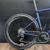 Tarmac SL8 Pro Custom 

#specialized_ch #specialized #tarmacsl8pro #rovalwheels #sram